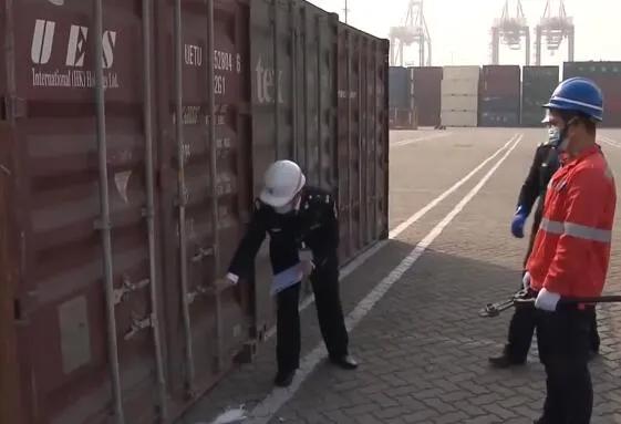 <a href='http://m.jhshkj.com' title='危險品運輸' >危險品運輸</a>